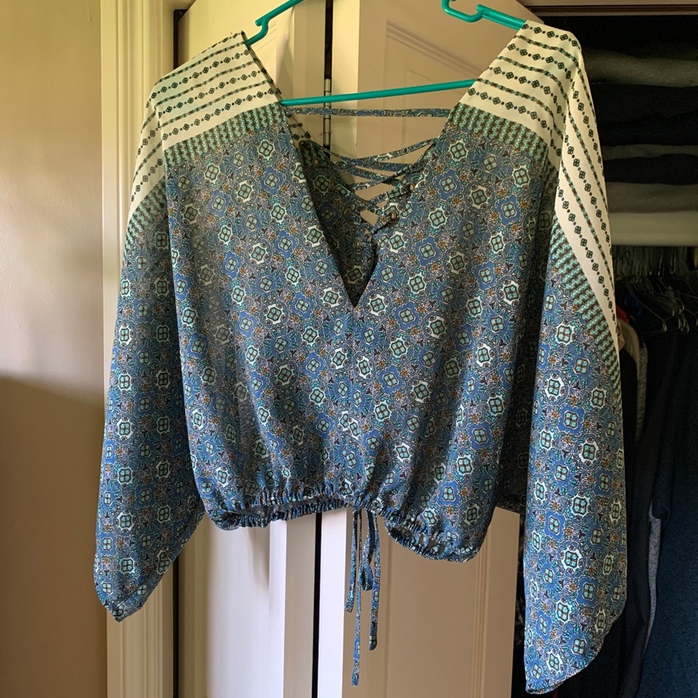 Flowy crop top - Picture 2 of 3
